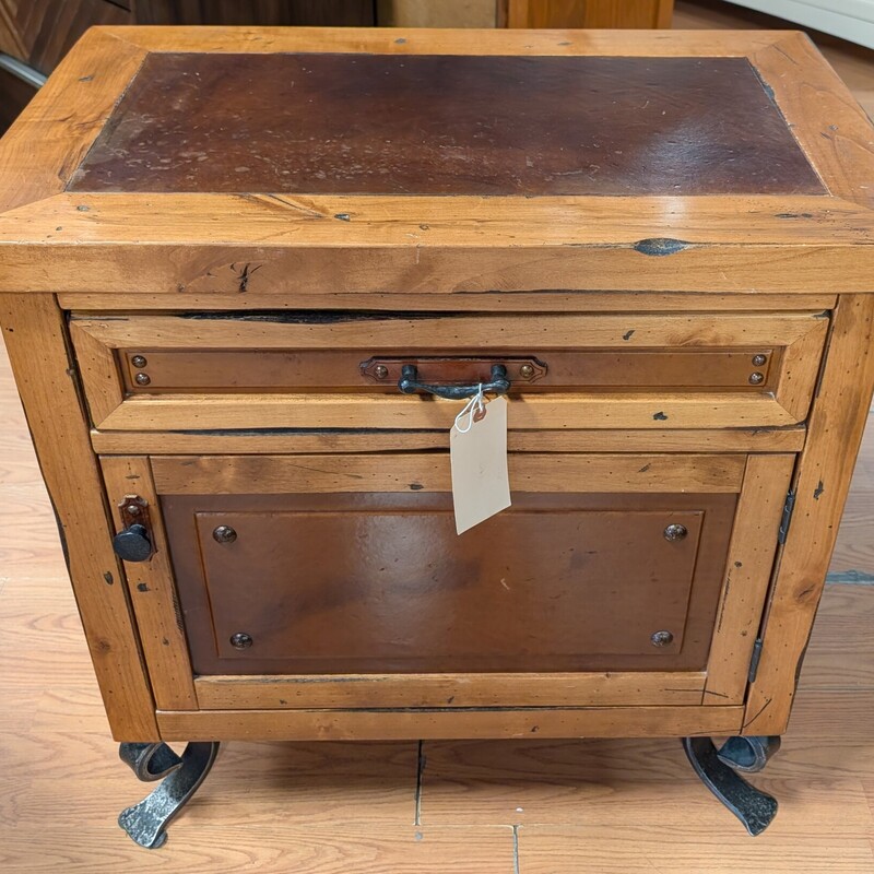 Rustic Metal Leg 2 Tone