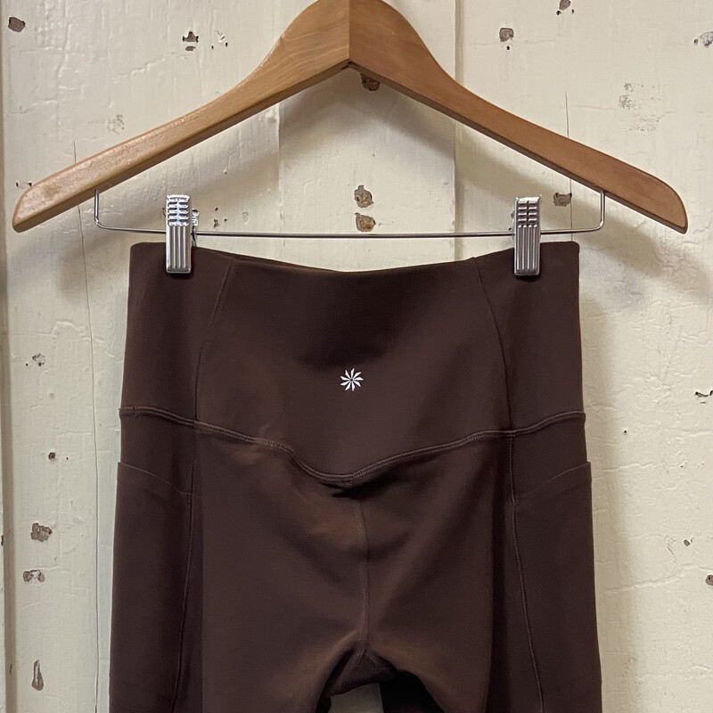 Brown Leggings<br />
Brown<br />
Size: S R $29