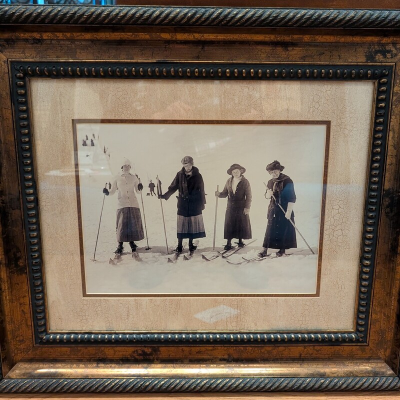 Steamboat Lady Skiers