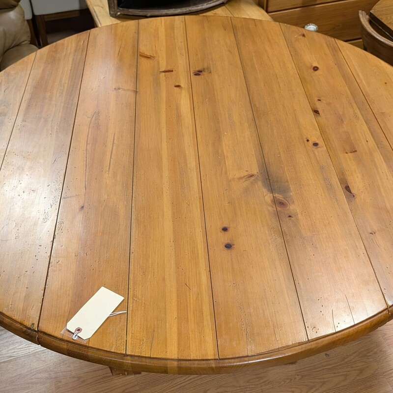 Pine Drop-Leaf Table, Light Stain, Round<br />
59 x 30h<br />
21in Dropped
