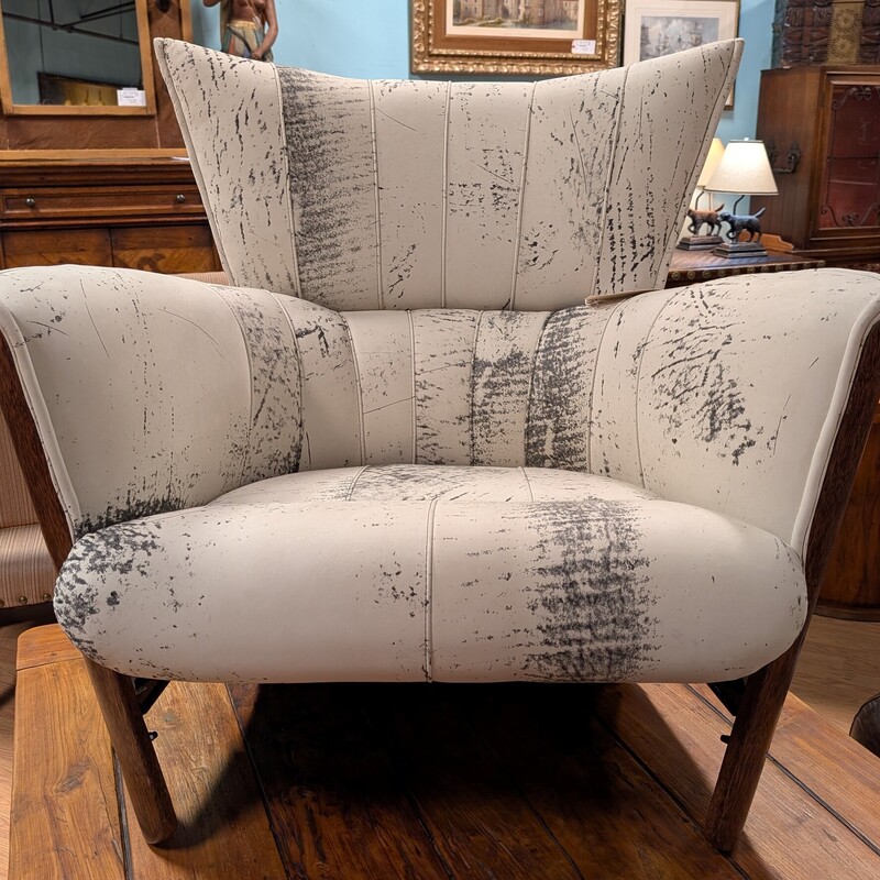 Moorea Armchair PGMR001