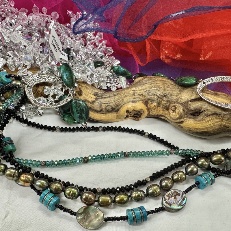 Multi strand pearls & crystals necklace
