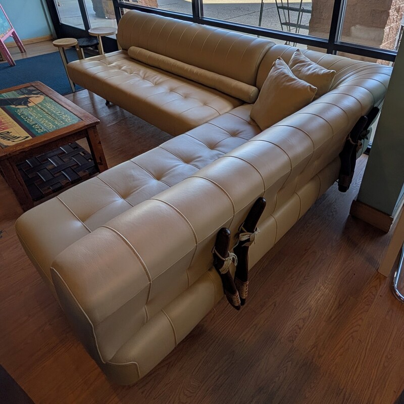 Maui 2pc Sectional Cream