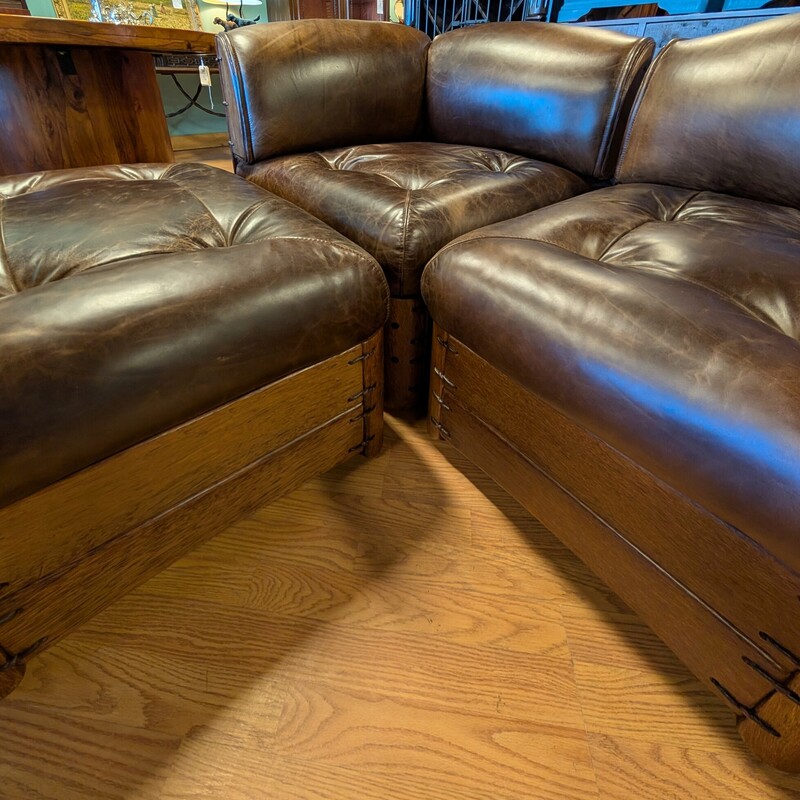 Tonga Modular 4pc Cocoa, Leather, Palmwood<br />
96w x 33d x 32h<br />
Ottoman 27 x34