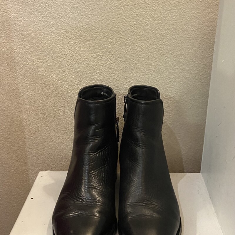 Blk Lthr H20proof Boot<br />
Black<br />
Size: 9 R $174