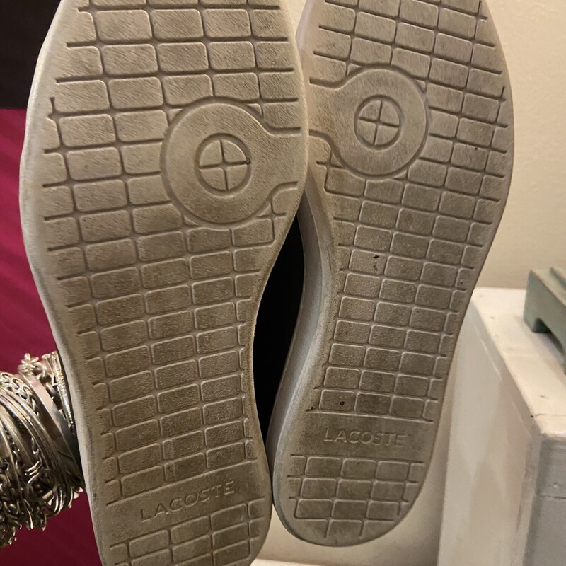 Blk Leather Sneaker<br />
Black<br />
Size: 8 R$100