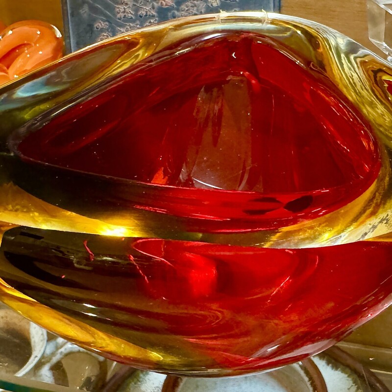 Bowl 3-Sided Oggetti Murano,
 Size: 7x4