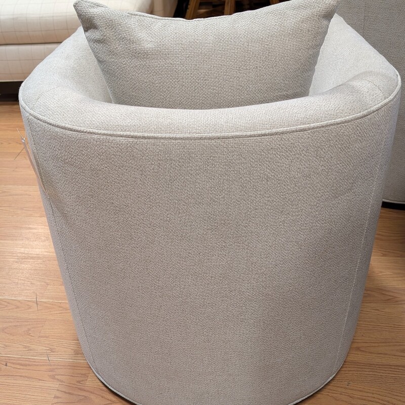 Crate & Barrel Swivel, Light Gray, Drew
27 x 32 x 28h