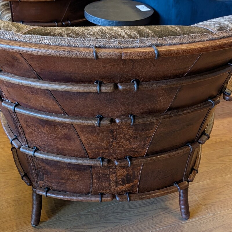 Navajo Arm Chair Set Of 2, Dark Brindle A<br />
44 x 334 x 35h