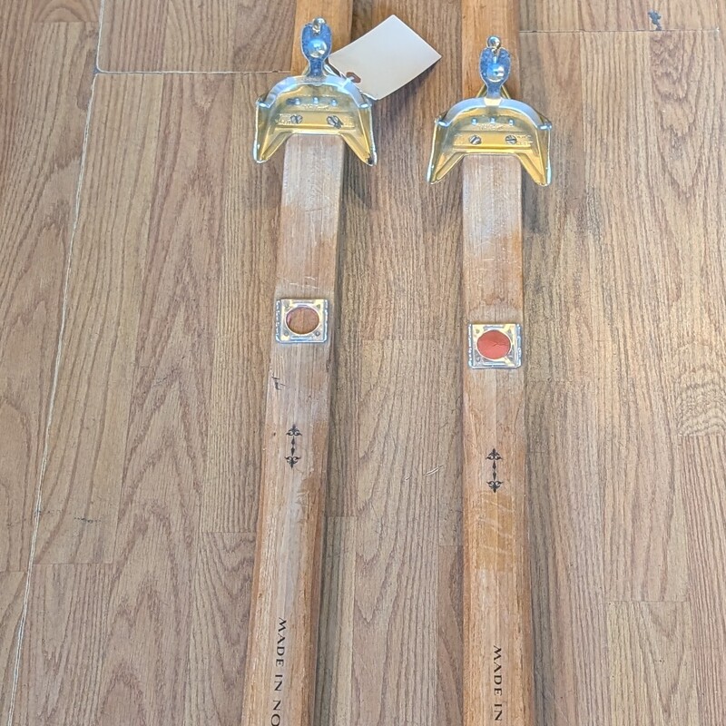 Vtg Madshus Wood Skis