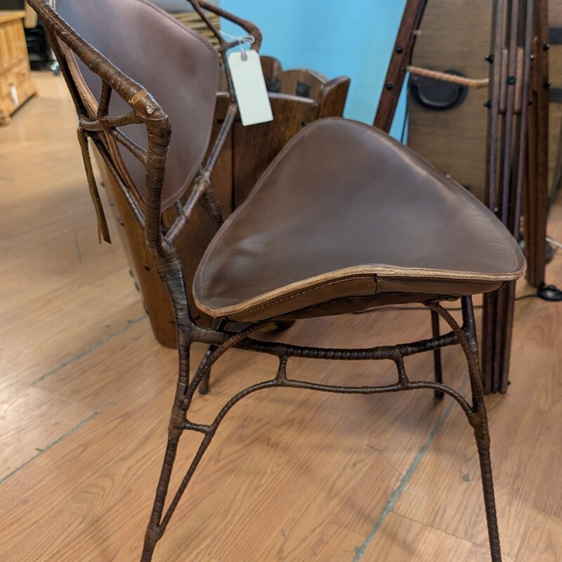 Petal Chair, Saddle Brown Leather
28 x 22 x 32h
