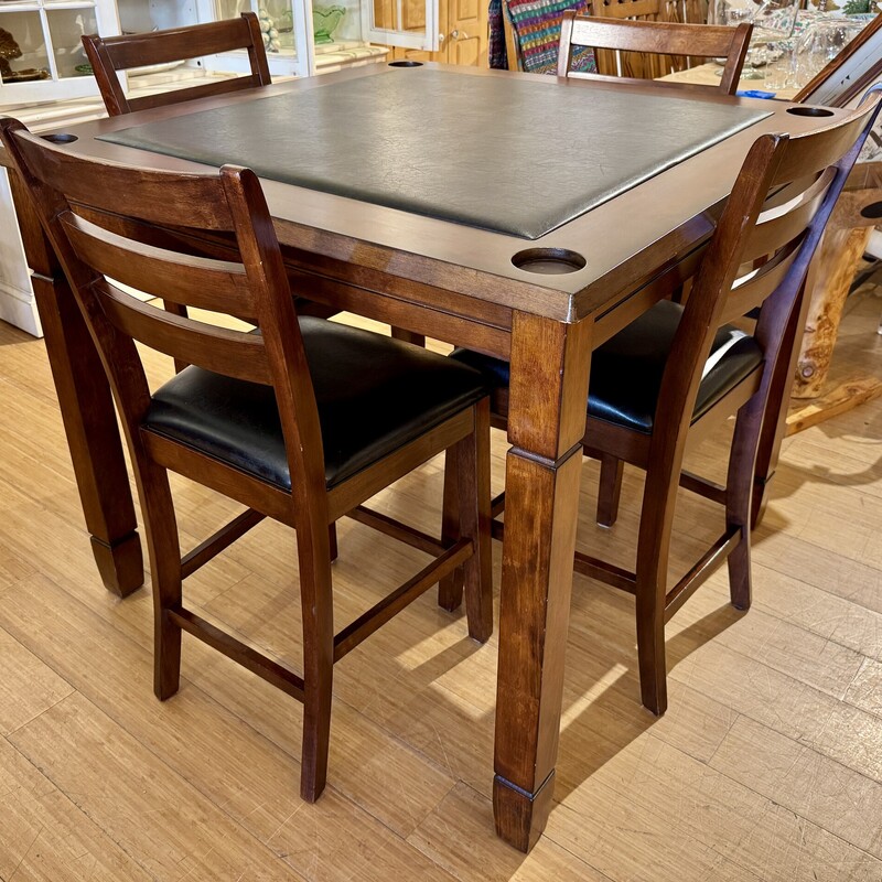 Pub Table/4 Stools Americ