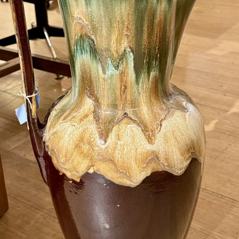 Pitcher Floor Roseville