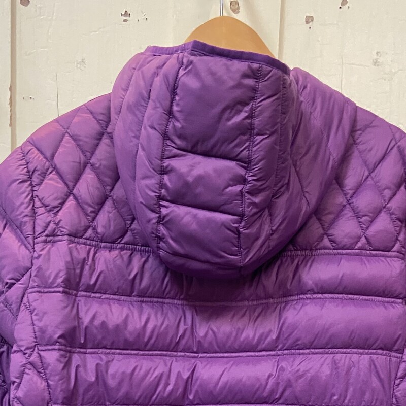 Purple Pack Down Coat<br />
Purple<br />
Size: 2X R$179