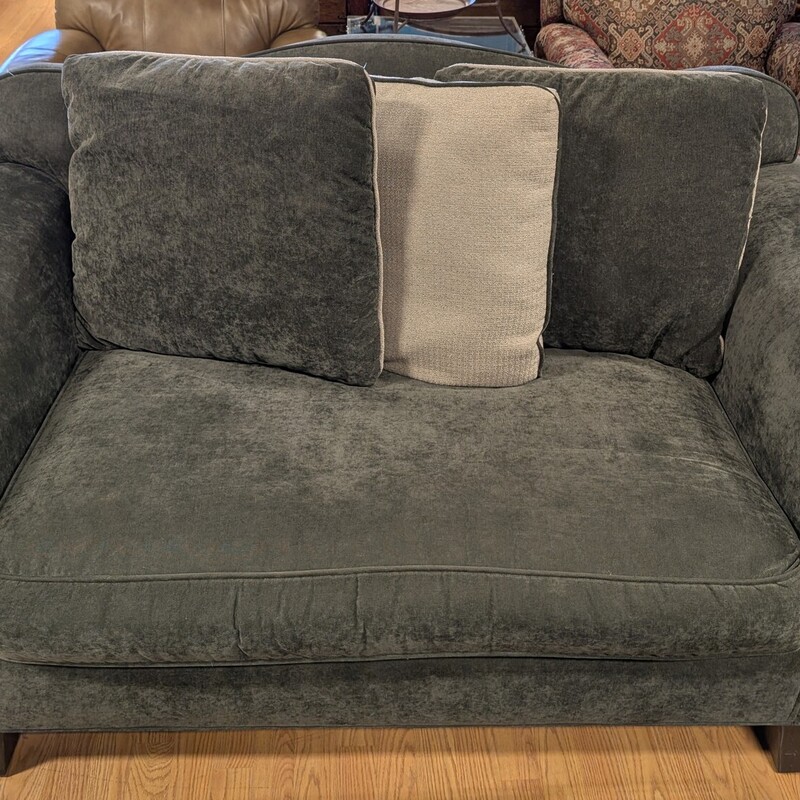 Spinning Wheel Loveseat