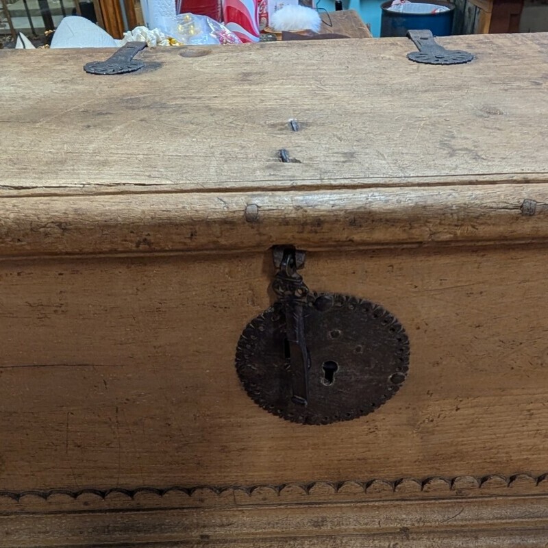 Antique Wood Metal Strap