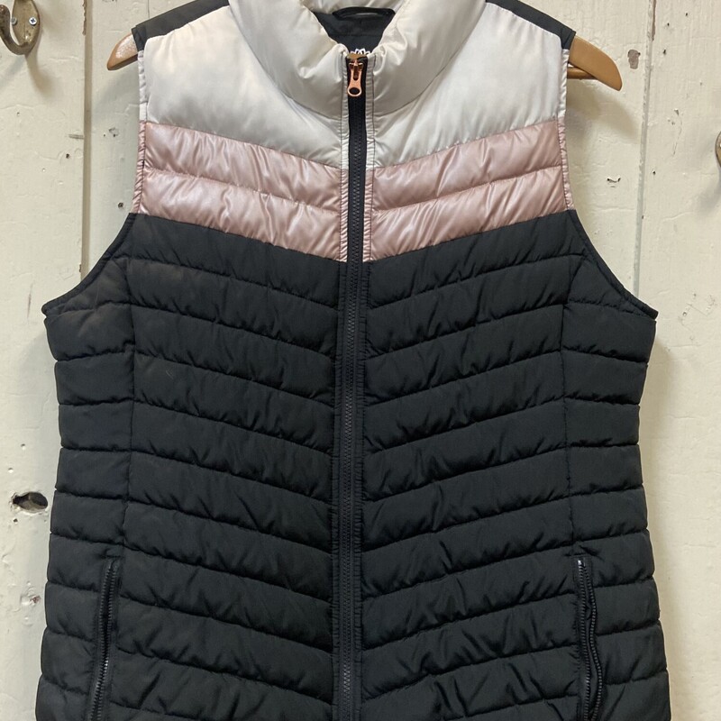 Blk/P/W Quilt Vest<br />
Blk/P/W<br />
Size: 2X