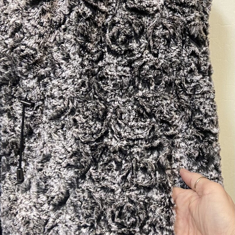 Gry/mar Fzzy Rev Vest<br />
Gry/Mar<br />
Size: XL R$70