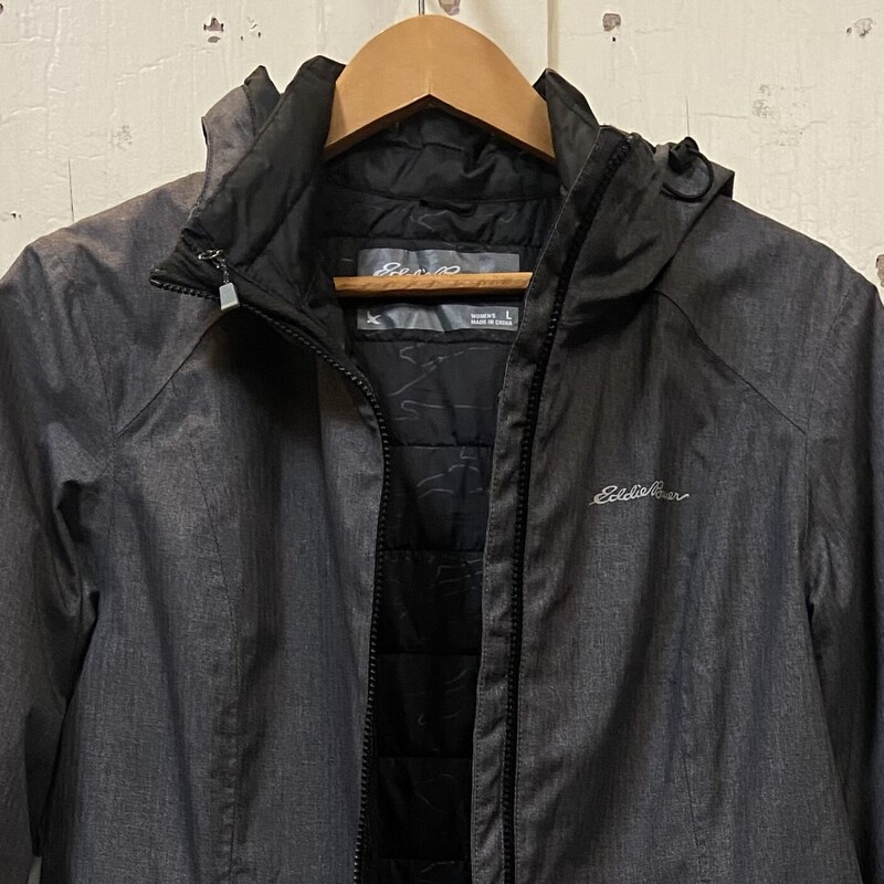 Charc Zip Lined Coat<br />
Charcoal<br />
Size: L R$170