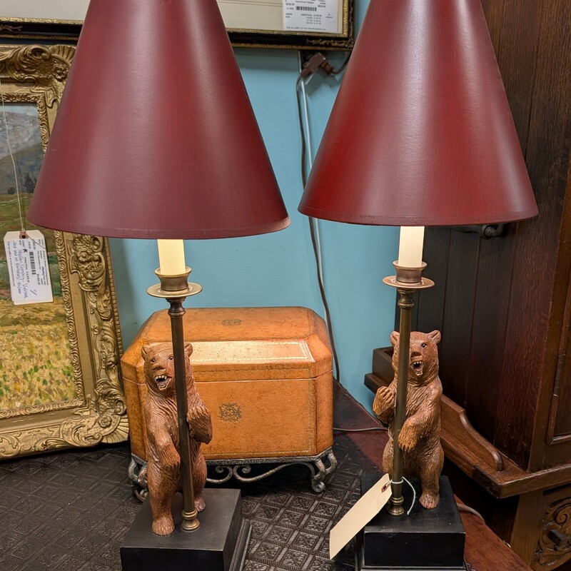 Carved Bear Table Lamps, PAIR (2) W/shades
10 x 27h