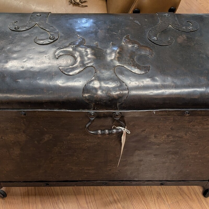 Vintage Metal Trunk