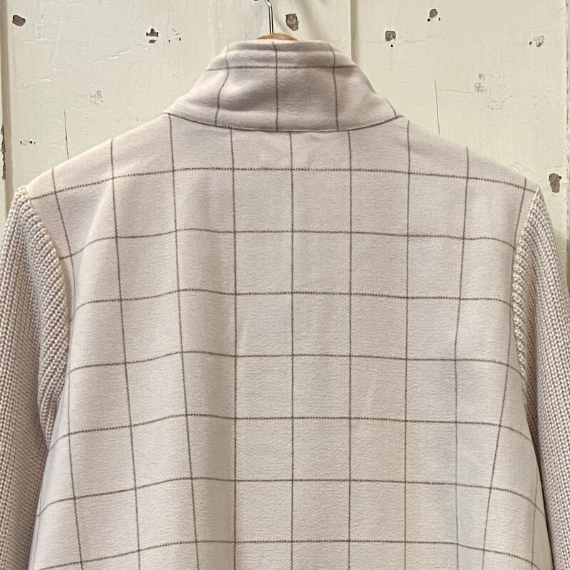 Cr/Br/ Swtr Flnnel<br />
Cr/Brw<br />
Size: 2X