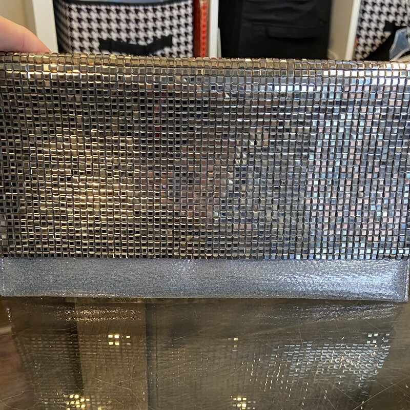 GM Metallic Chain Purse