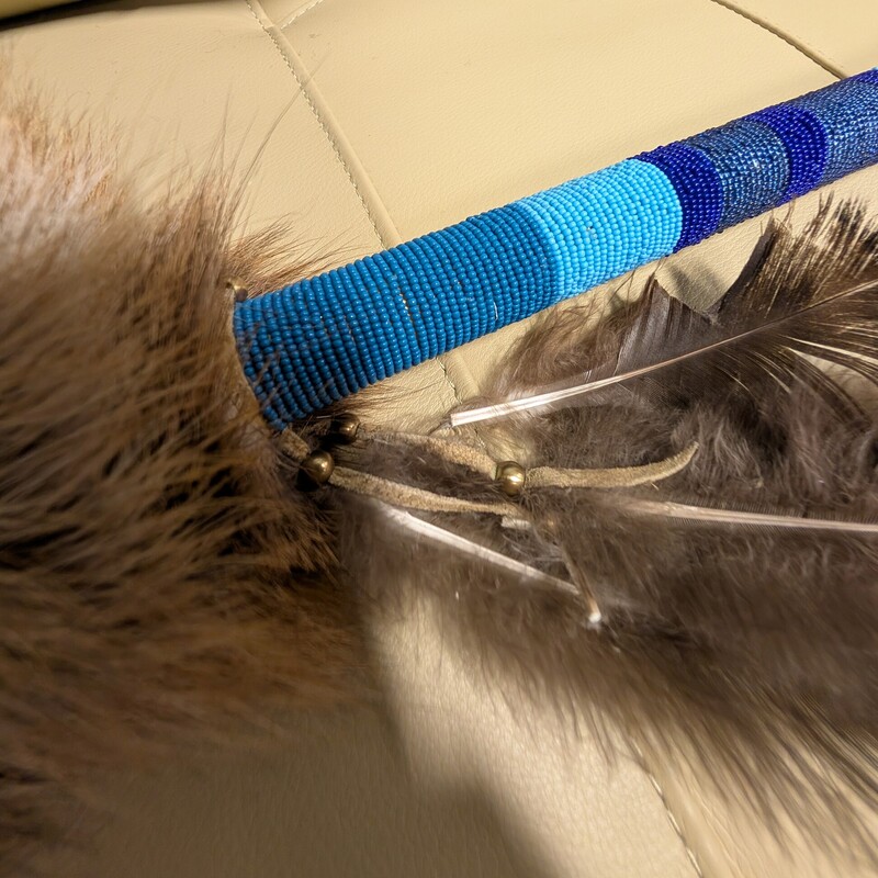 Spear Beaded Feathers, Hides, Agate?<br />
72inches