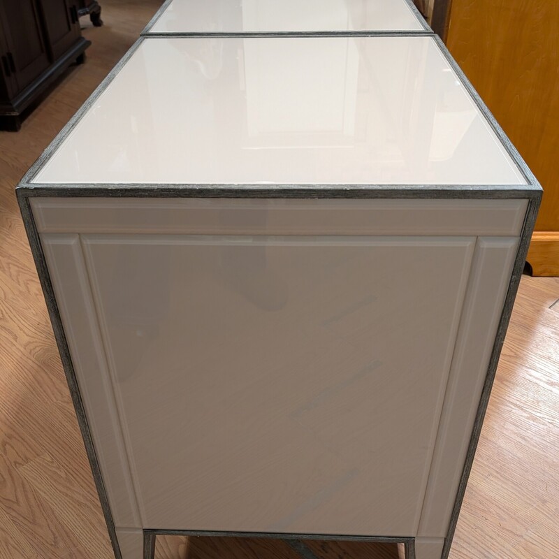 Arhaus Reese Bevelled, *PAIR*, Drawer
24 x 20 x 28h