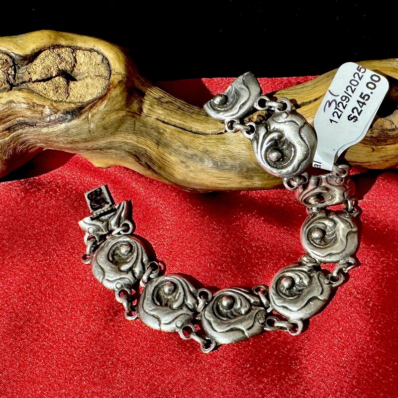 Sterling circle shapes bracelet