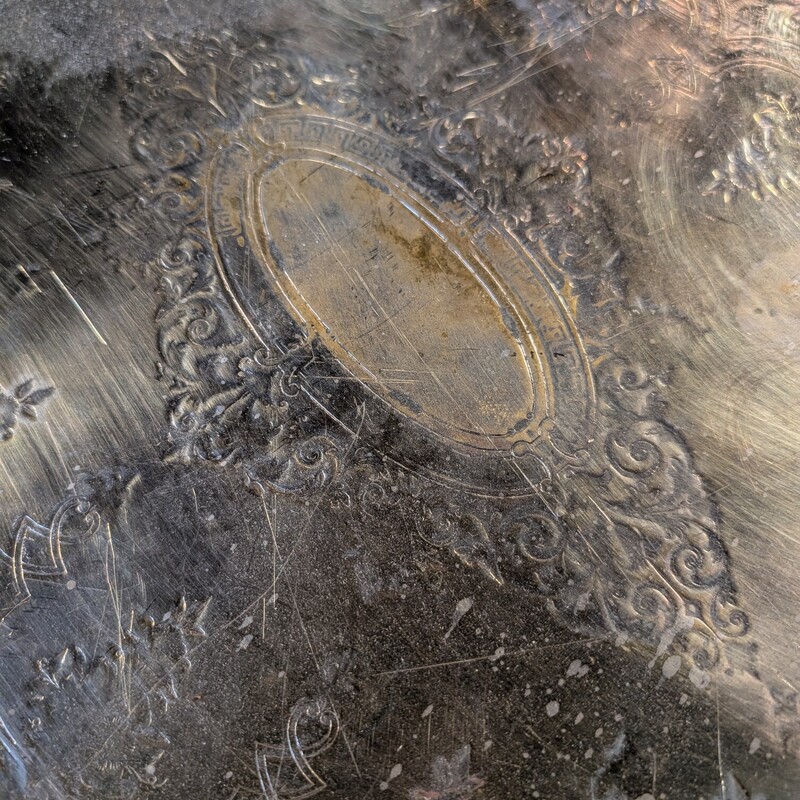 Victorian Meat Dome, With Tray, Wood Handles 2pc
24 x 17 x 11h