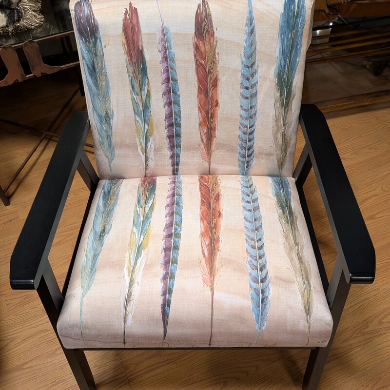 Feathers Cottage Family, Fabric, Arm Chair
27 x 25 x 32h