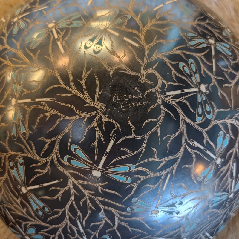 Elicena Cota Seed Pot, Dragonflies<br />
14 Round x 6.5h