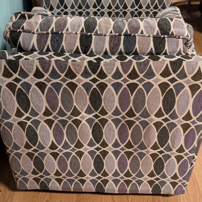 Lane Home Furniture Swivel Chair, Multi Circle Design
36 x 36 x 35h