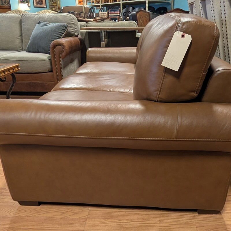 Match Leather Sofa, Brown,  5 Horizon<br />
82 x 40 x 34<br />
17in Seat Height<br />
25in Seat Depth