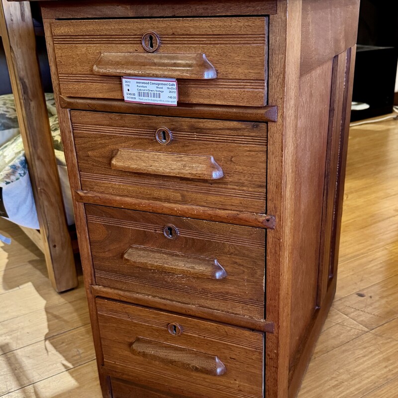 Cabinet 4 Drwrs Vintage