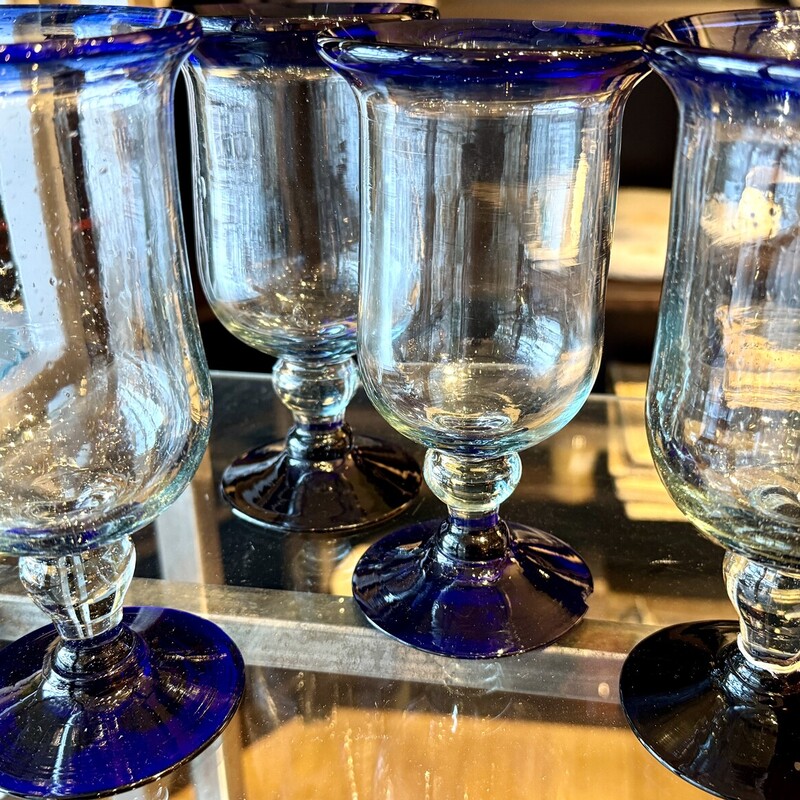 Stemware Mexican 7-inch, BluRim, Size: Set Of 3
Extra glass - has small chip on base,
makes it a set of 4 AS IS.