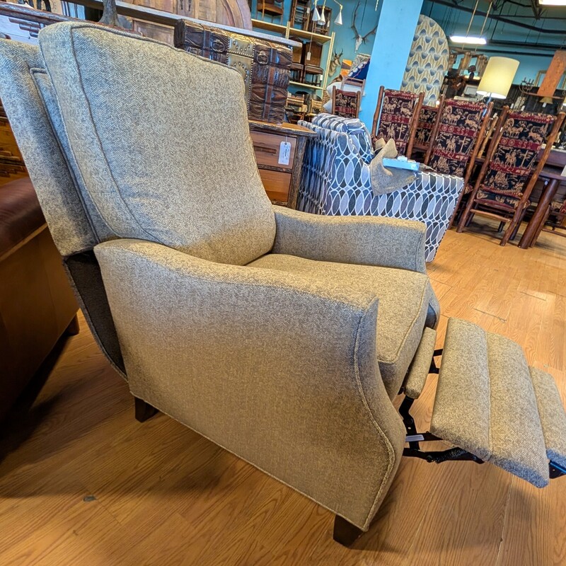 Sam Moore Recliner, Tan/Grey/White
30 x 34 x 40h
64in Reclined