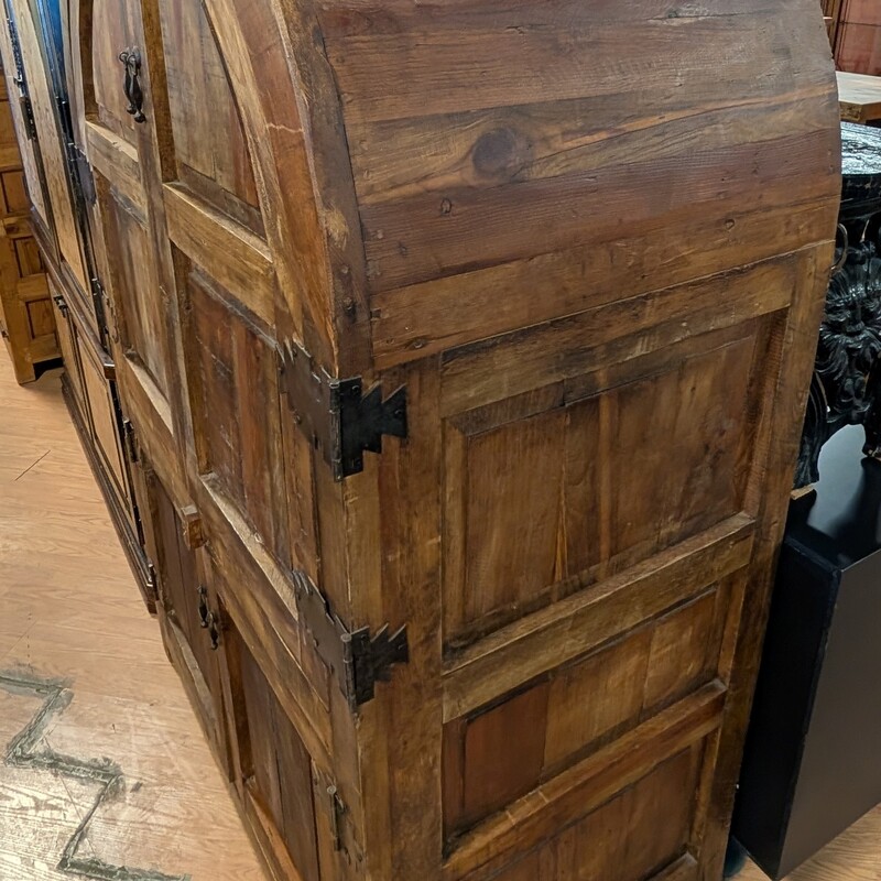 Arched Top Pine, 4 Door, Large
49 x 29 x 76h