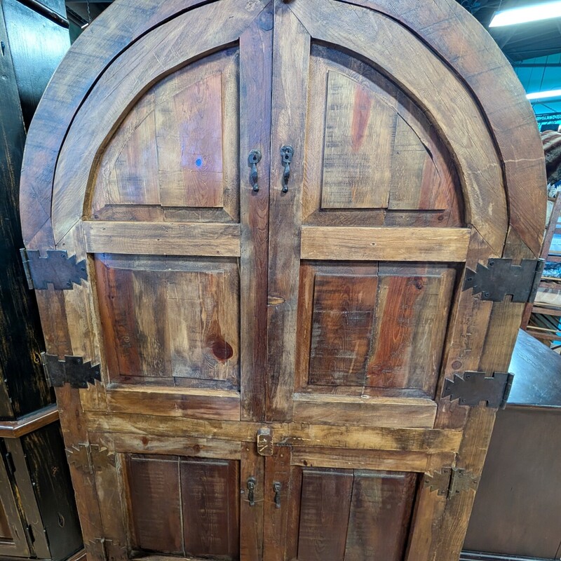 Arched Top Pine, 4 Door, Large
49 x 29 x 76h