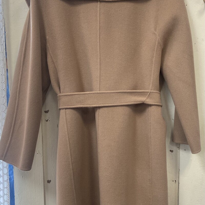 Tan Wool Tie Coat<br />
Tan<br />
Size: XLP  $244