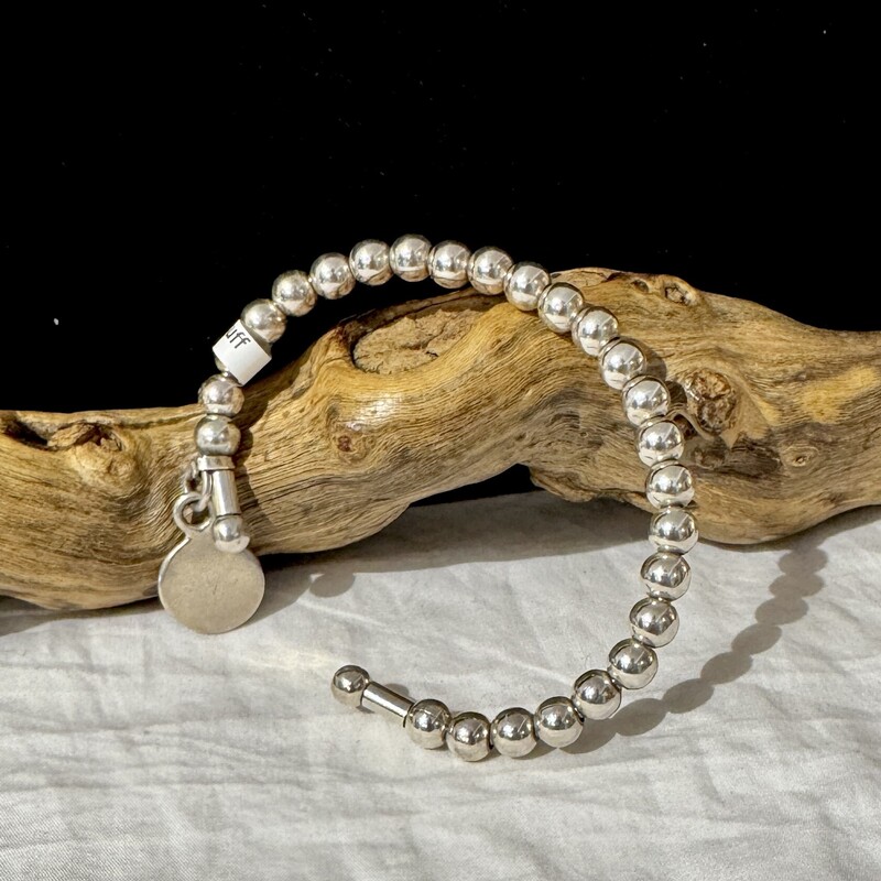 SIlver tone beaded bracelet