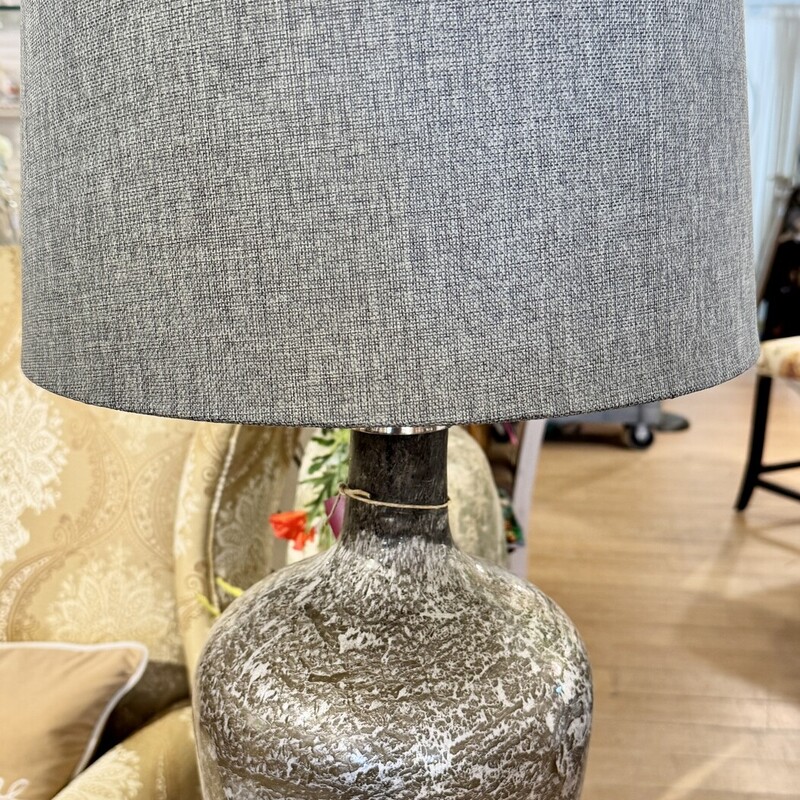Lamp Table Flecked Base