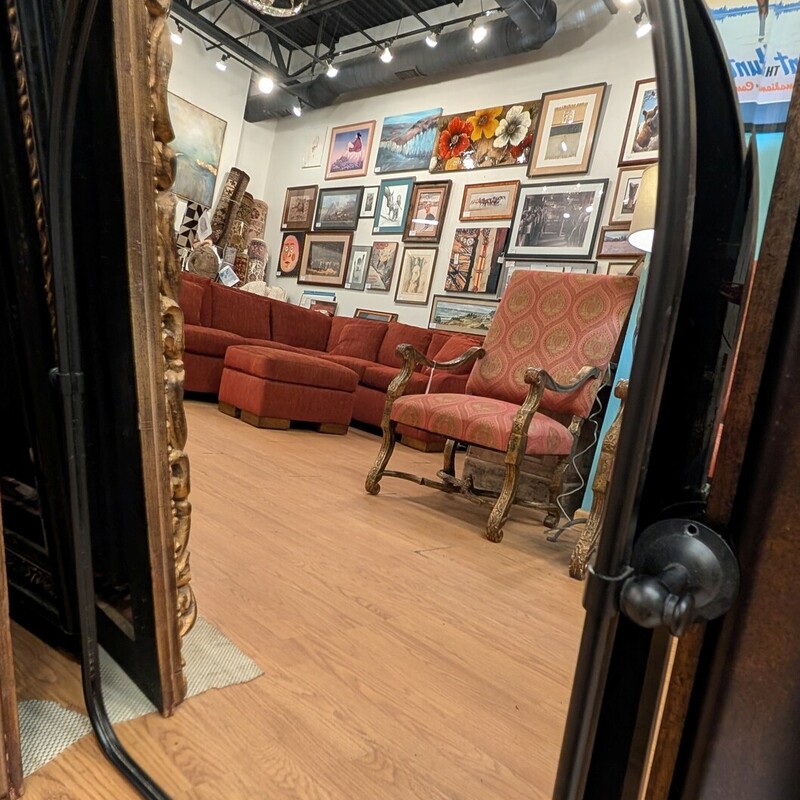 Arched Side Mount, Black
24 x 36h