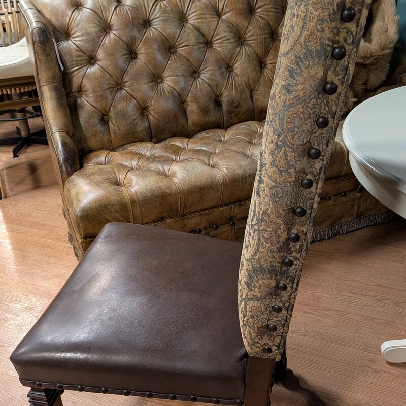 High Back Leather &Fabric, Studs, Set Of 4<br />
24 x 23 x 50h<br />
Seat Height 20h