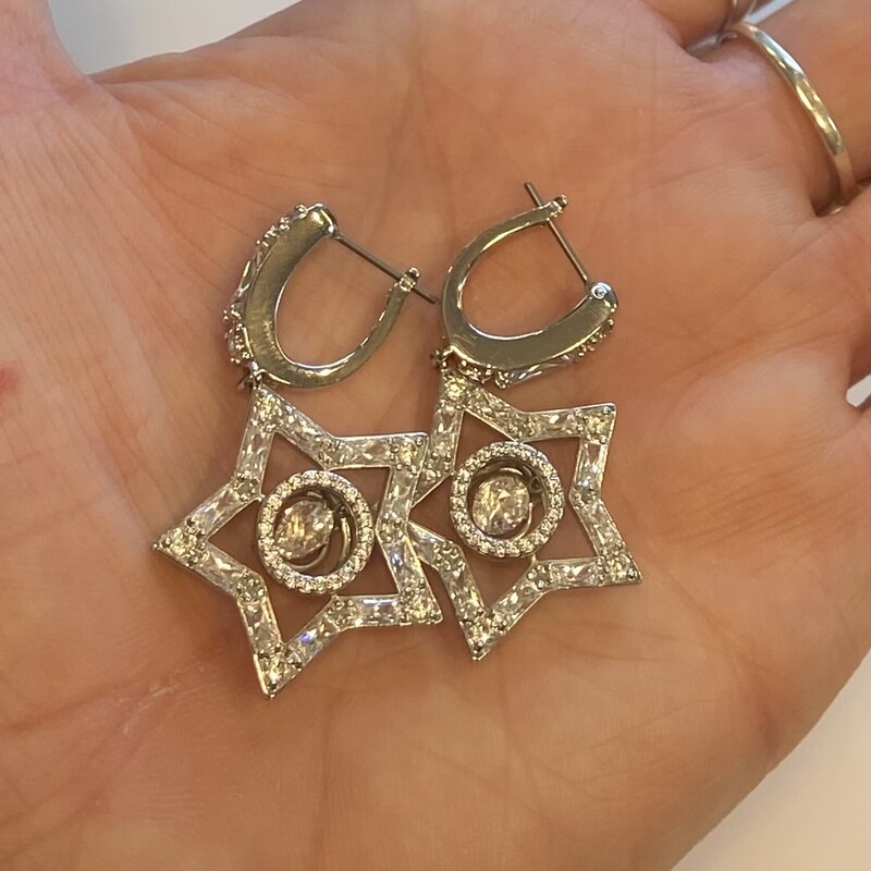 Slv Crystal Star Earrings
Silver
Size: R $161