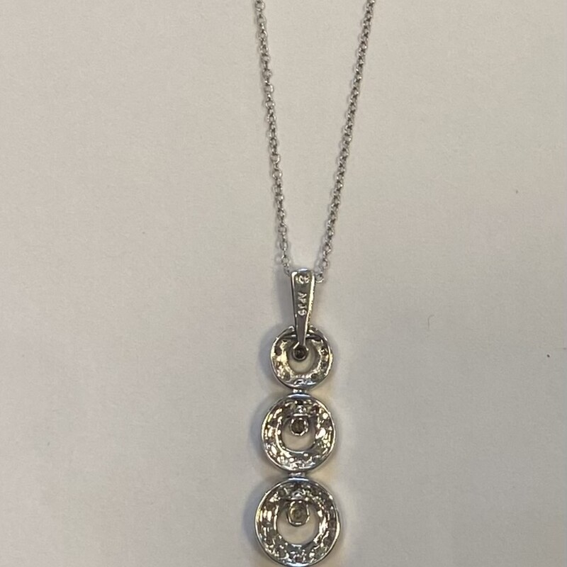 Diamond 3 Circle Pendant<br />
Diamond<br />
Size: R$600