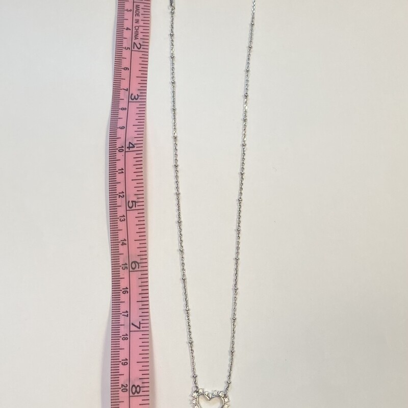 Slv/CZ Heart Pendant<br />
Slv/CZ<br />
Size: Necklace