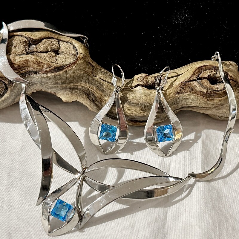 Ne14kWhtGold&Earrings