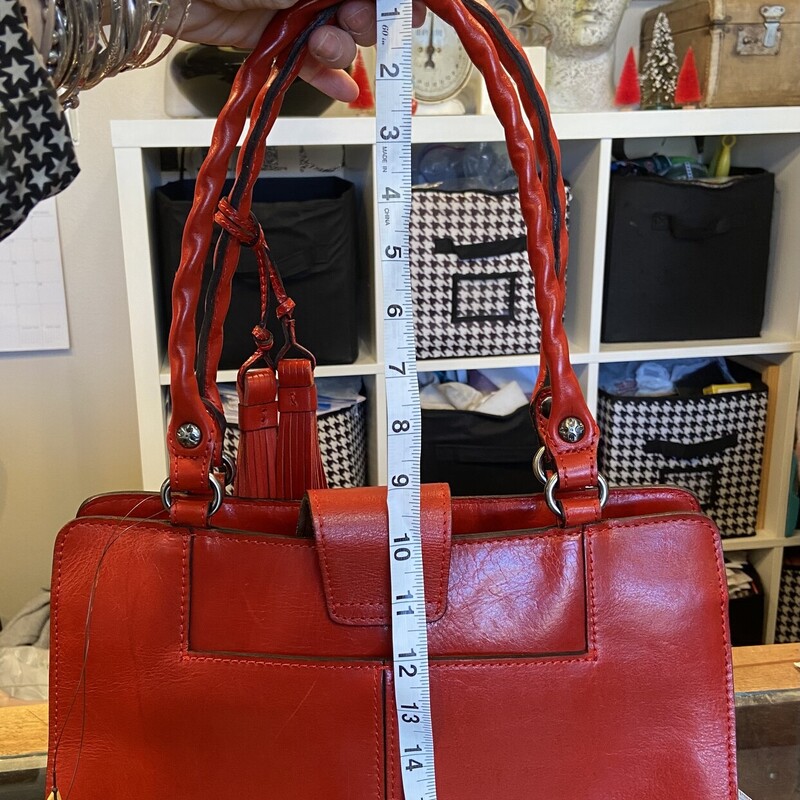 NWT Rd Tooled Lther Purse<br />
Red<br />
Size: R $229